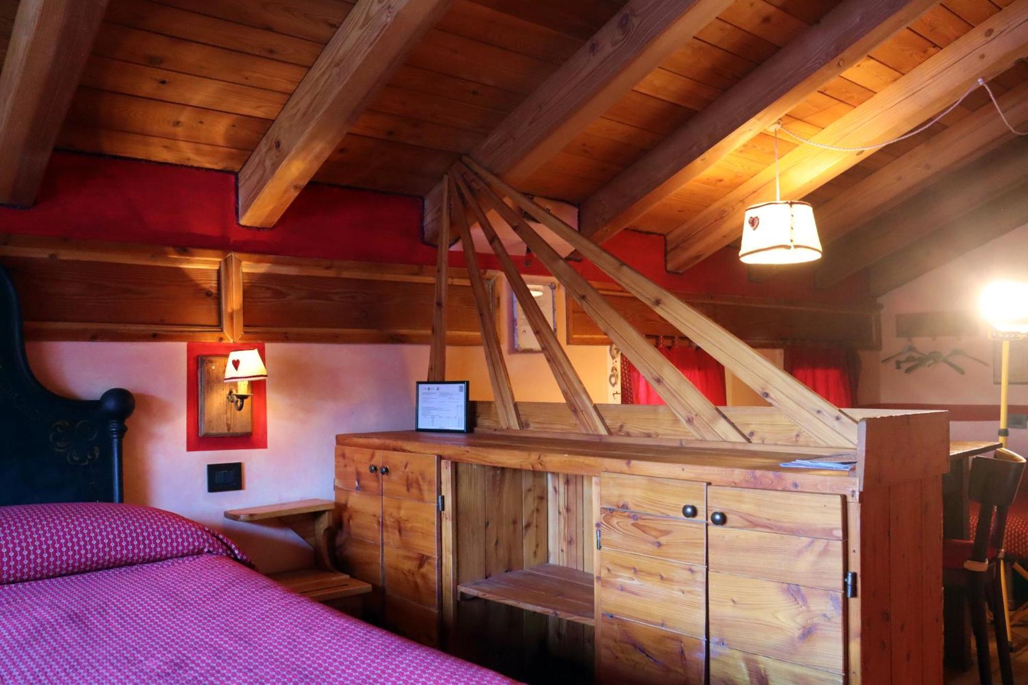 Agriturismo B&B Chevres A Cheval Charvensod Buitenkant foto